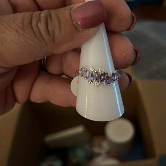 As You Like It-Bomb Party February Birthday - Picture 3 of 4